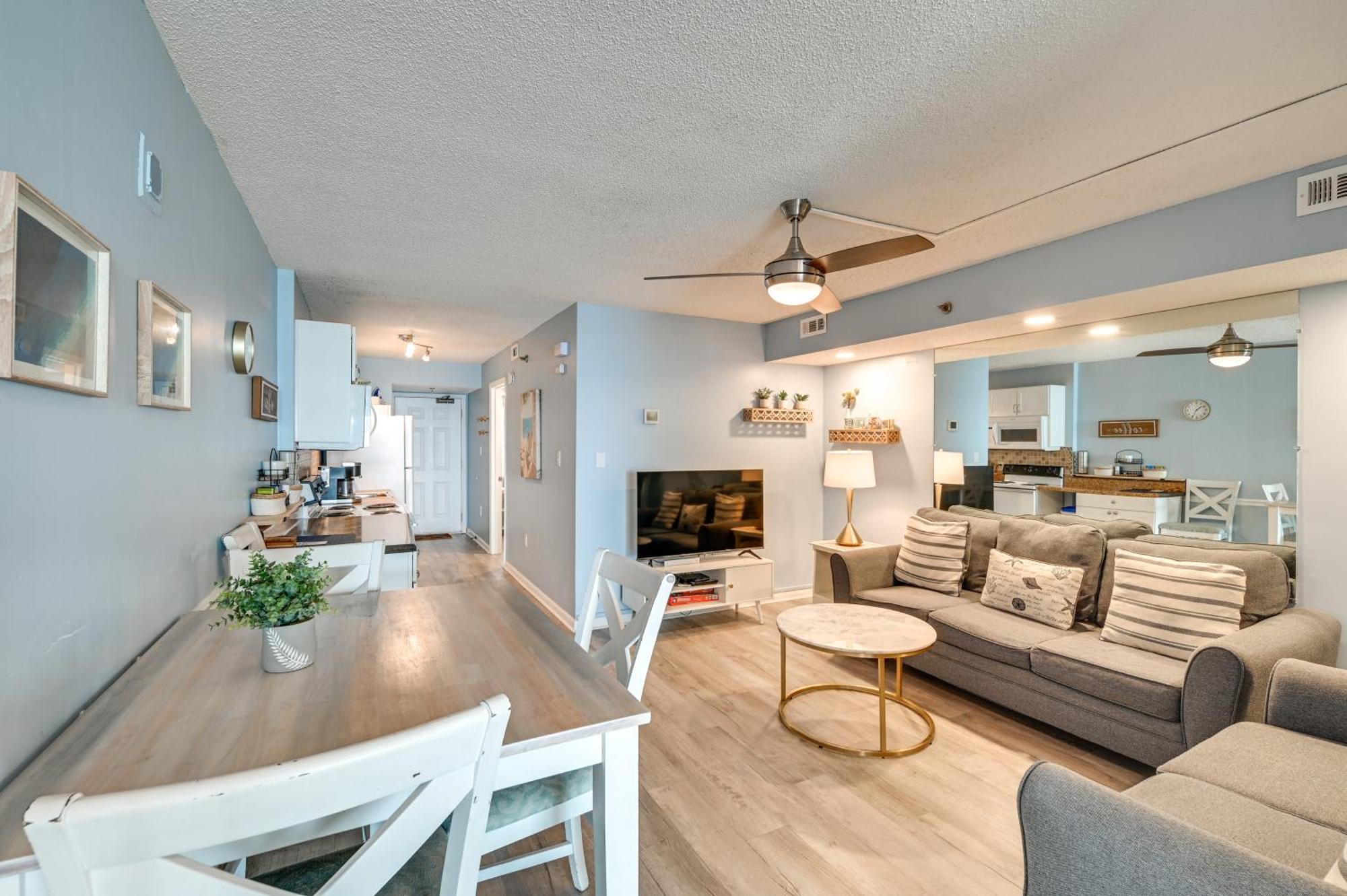 Cozy Coastal Condo With Airy Oceanfront Balcony 미를 비치 외부 사진