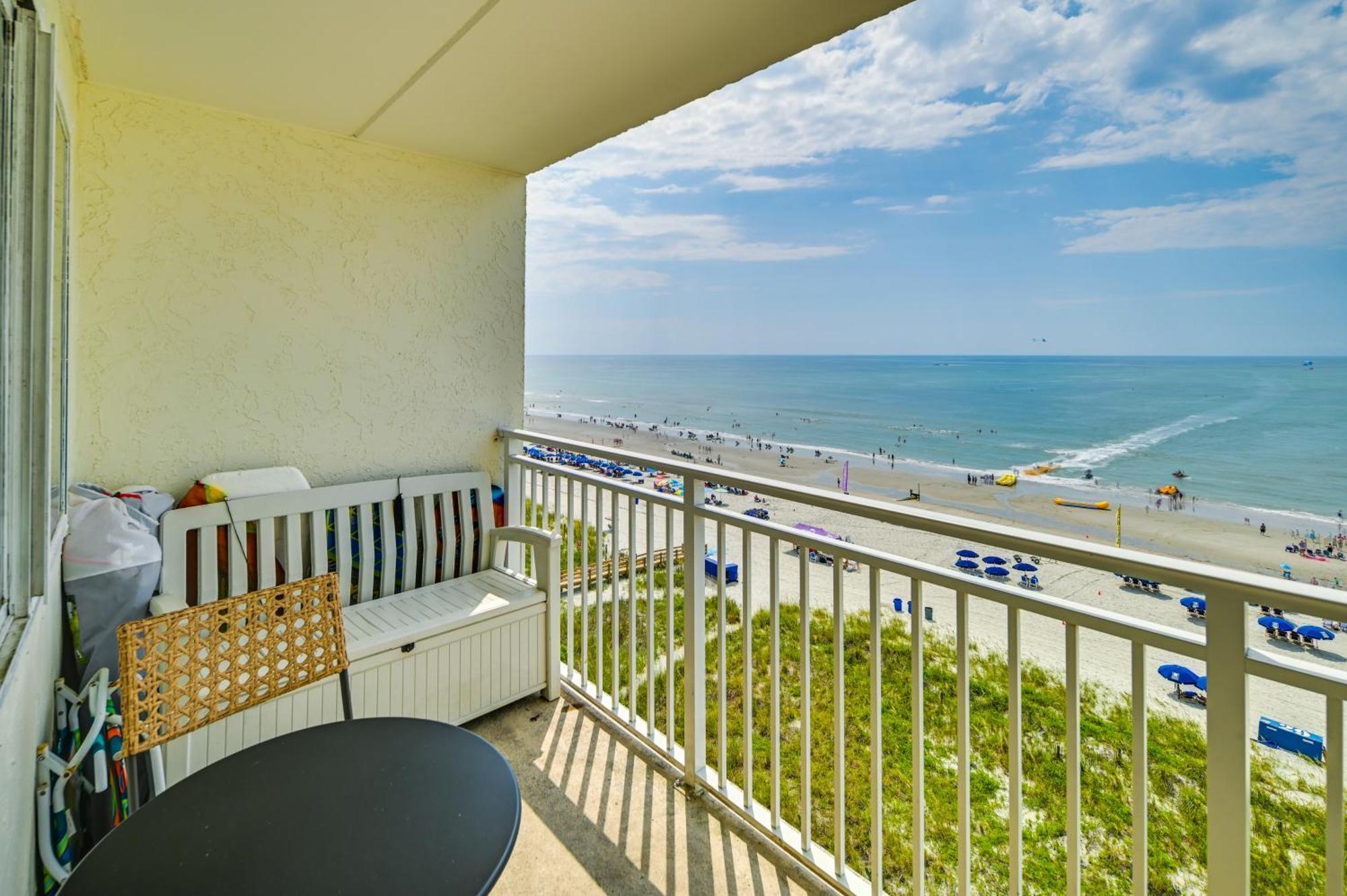 Cozy Coastal Condo With Airy Oceanfront Balcony 미를 비치 외부 사진
